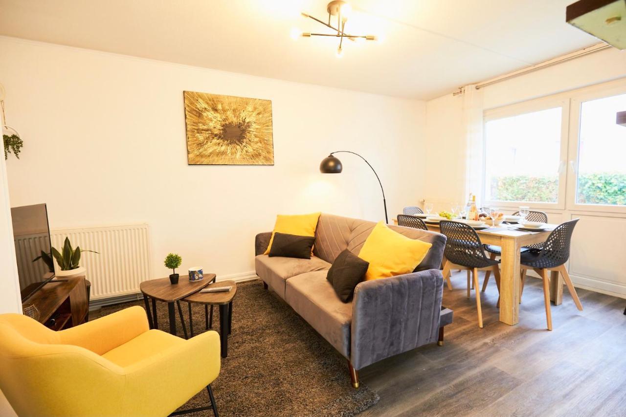 Mona Lisa : Superbe Loft centre ville - Parking gratuit - Wifi ultra rapide-Appareil Massage-Netflix-Jeu société Troyes Extérieur photo
